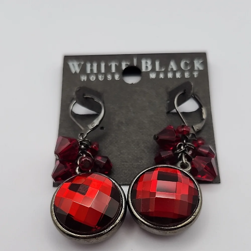 Red Crystal Earrings - Picture 3 of 8